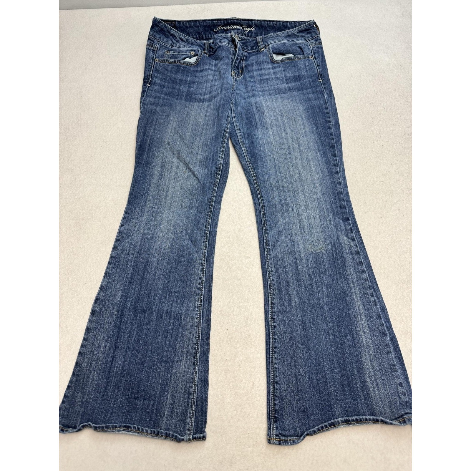 American Eagle Outfitters Jeans Womens 34x30 Blue Medium Wash Bootcut Stretch